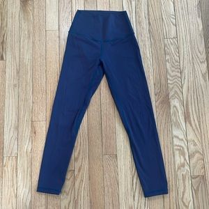 Born Primitive Women’s mid rise legging - blue